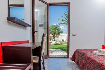 هتل Resort Villa Hermosa