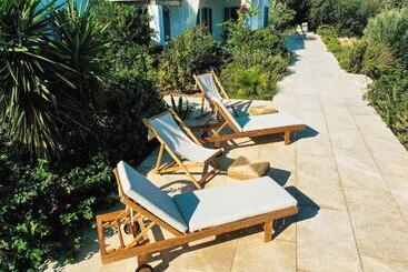 هتل Tilos Villa