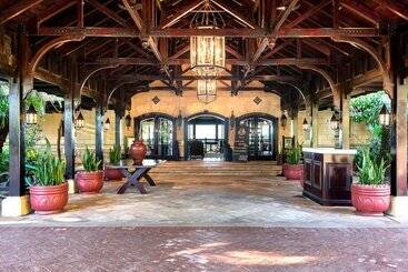 هتل Zimbali Lodge By Dream Resorts