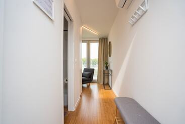 Sundeck Botel