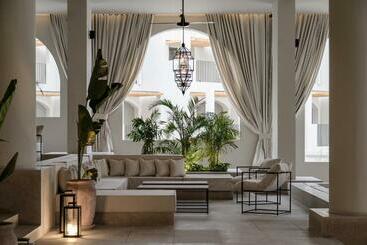 Serry Beach Resort