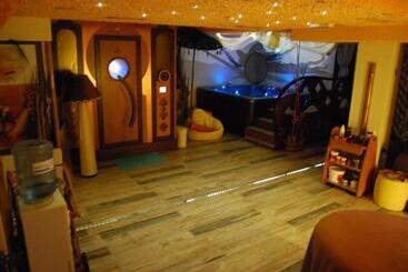 2 Kitarrat Boutique Hotel & Spa