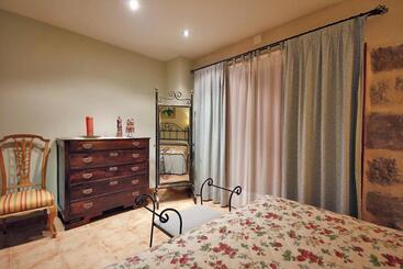 Apartamentos Santa Agueda