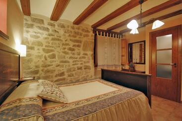 Apartamentos Santa Agueda