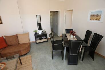 Aus Self Catering Units