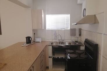 Aus Self Catering Units