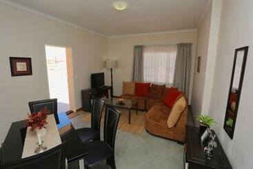 Aus Self Catering Units