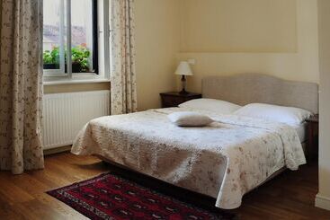 تختخواب و صبحانه Slamič Ljubljana