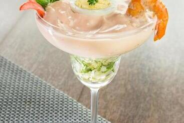 酒店 Aauris