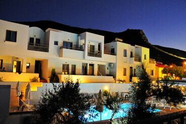 هتل Casa Bianca Adults Only By Checkin
