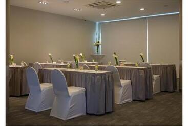 هتل Casa Grande Suites