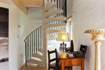 هتل Corran Resort & Spa