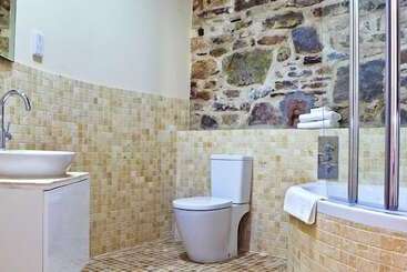 هتل Corran Resort & Spa