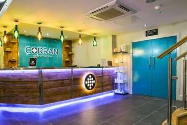 هتل Corran Resort & Spa