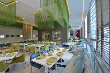هتل Downtown Rotana