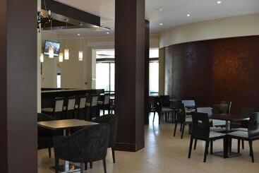 هتل Jardy Hôtel & Suites