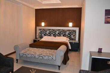 هتل Jardy Hôtel & Suites