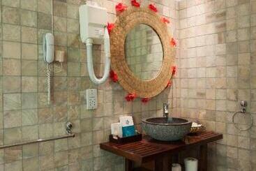هتل Le Relax St. Joseph Guest House