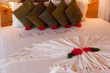 هتل Le Relax St. Joseph Guest House