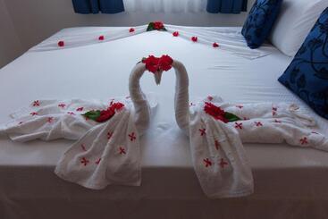 هتل Le Relax St. Joseph Guest House