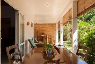 هتل Le Relax St. Joseph Guest House