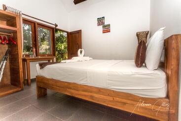 هتل Oceans 5 Dive Resort