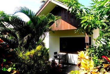 هتل Oceans 5 Dive Resort