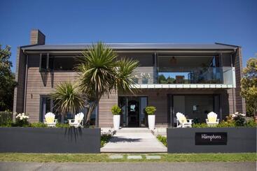 هتل The Hamptons