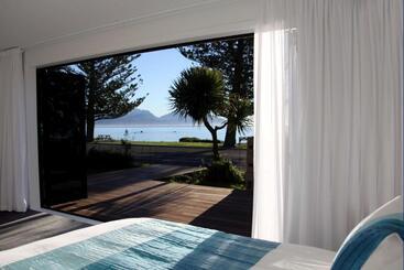 هتل The Hamptons