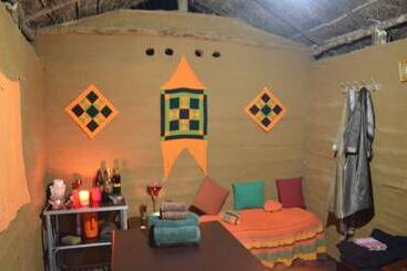 هتل Hideaway Ella