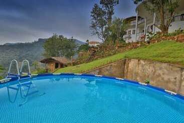 هتل Hideaway Ella
