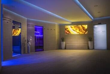 Villa Plaza Boutique Hotel & Spa
