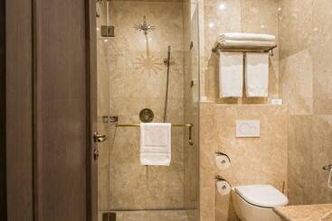 Villa Plaza Boutique Hotel & Spa
