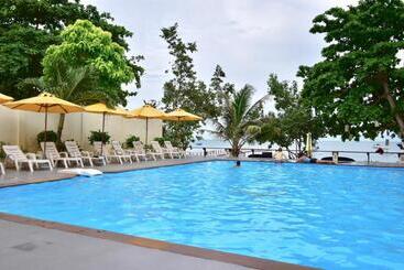 هتل Vongdeuan Resort