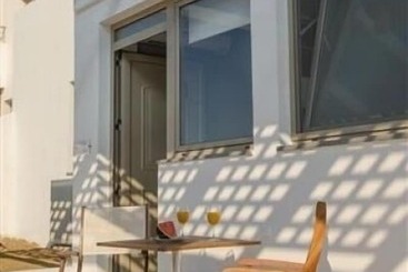 Lenikos Resort