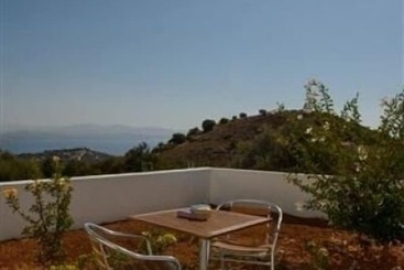 Lenikos Resort