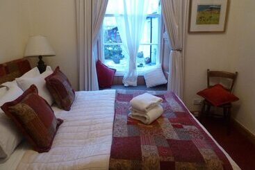 پانسیون Burnside Guest House