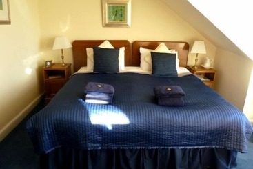 پانسیون Burnside Guest House