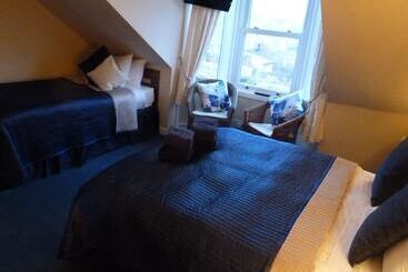 پانسیون Burnside Guest House