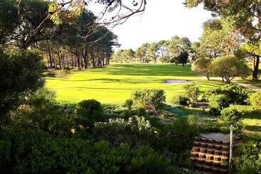 پانسیون Hermanus Lodge On The Green   Solar Power