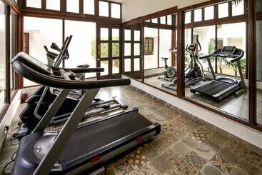 استراحتگاه Saraca Hotel Lucknow