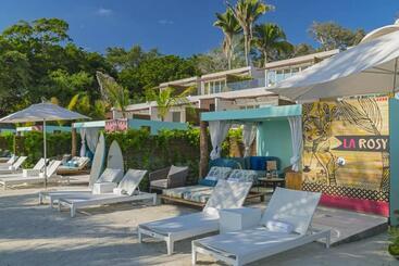 استراحتگاه W Punta De Mita