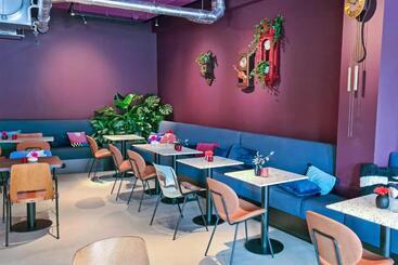 Stayokay Hostel Utrecht Centrum
