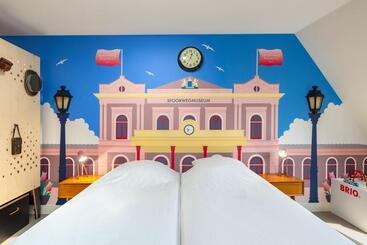 Stayokay Hostel Utrecht Centrum