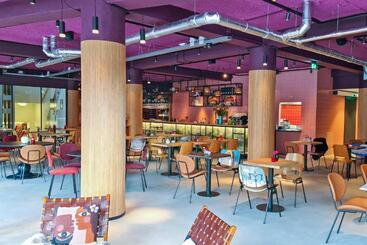 Stayokay Hostel Utrecht Centrum