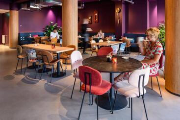 Stayokay Hostel Utrecht Centrum
