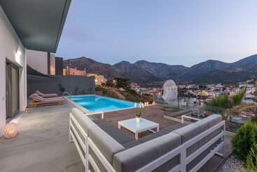 Villa Elli   Villa Athina