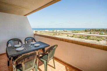 Nice Apartment In La Torre De La Sal - Cabanes