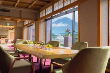 هتل Fujisan Onsen Bessho Sasa