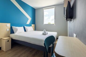 هتل Ibis Budget Nanterre La Defense